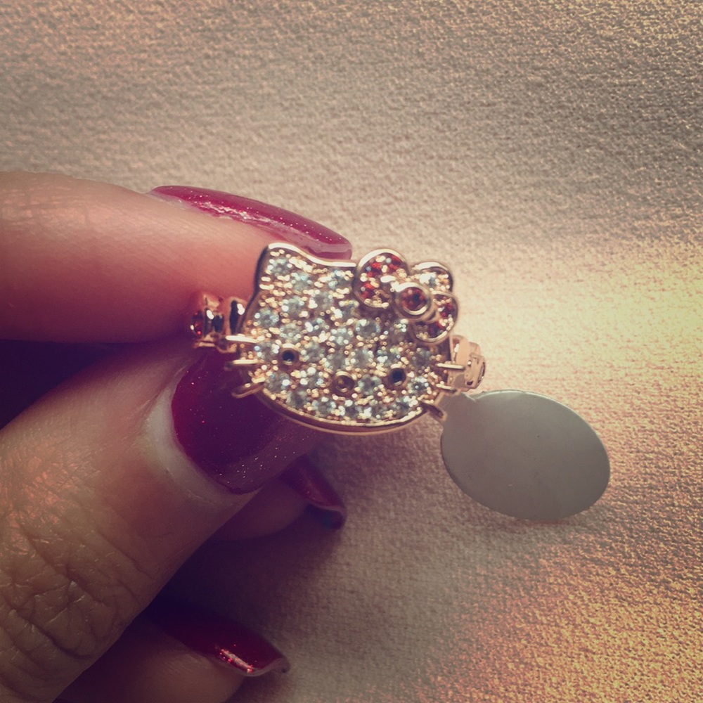 Hello kitty ring size 5